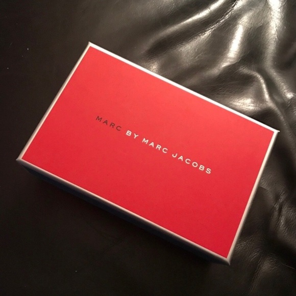 ✨Marc Jacobs Chain Bracelet✨ - Picture 2 of 4